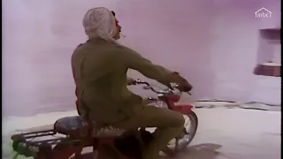 أول مشهد للفنانين عبدالحسين عبدالرضا وخالدالنفيسي رحمهما الله في مسلسل درب الزلق 