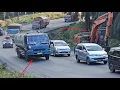 Download Lagu Supir Trailer Takut Menanjak.Jalan Bukit Kodok Di Perlebar,Excavator Ikut Menanjak.Truk Hino Mundur.