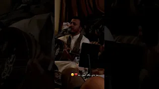 شاهد الفنان أسامه صلاح يغني من داخل قلبه ي هايمه لاغيبش عليا 