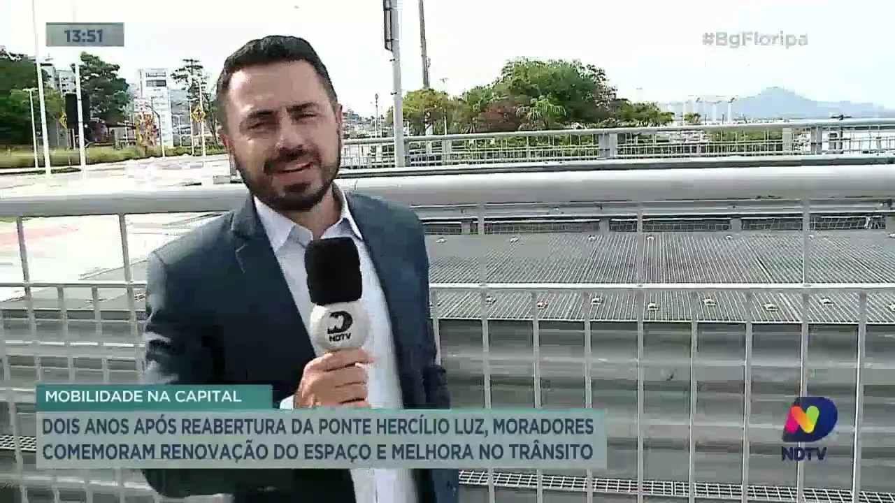 Dois anos após reabertura da Ponte Hercílio Luz, moradores comemoram renovação do espaço