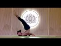 Lagu Yoga flow with master Vicky