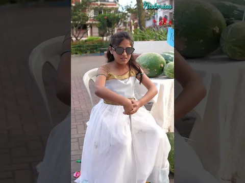 Niñia c¡εgα pone en εv¡dεnc¡a a esta chica