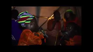 see dwarf twins singing live on stage with adegbodu twins