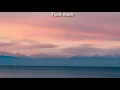 Taylor Swift - Out Of The Woods (Lyrics)