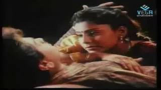 mangalyam tantunanena oru maligai romantic song