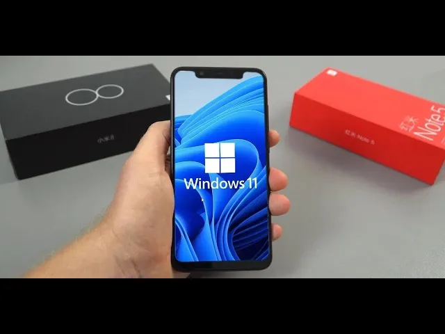 На Xiaomi Mi 8 запустили Windows 11