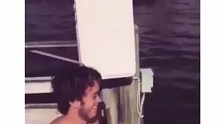 الي ركب صوت مطلوب حي او ميت 