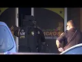Police officers raid Wacko s Jacksonville on Emerson Street