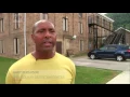 Kentucky Inmates Walk Out Open Jail Door