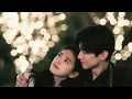汪蘇瀧 - 像晴天像雨天 (電視劇《難哄》心動曲) 『好喜歡你 像春天的花朵盛開在夏夜裡，像微風吹過雨後泥土的香氣，像迷途的旅人到達了目的地，像飛舞蝴蝶被絢爛色彩吸引。』【動態歌詞MV】
