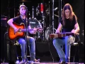 Download Lagu Abrazado a la tristeza DVD Antes de que cuente diez 13 14