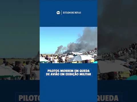 Pilotos morrem após avião militar cair durante exibição aérea