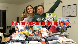 WE ADOPTED A FAMILY w Lauren Mochen - VLOGMAS DAY 7
