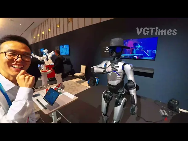 Robot