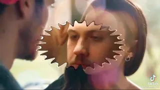 نقول اي خلاص انا وانت حبيبى مفيش حاجه نقولها حاله واتس رومانسيه دندنها