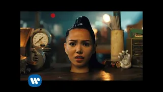 Bella Poarch - Build a B tch