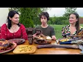 Download Lagu WOW! Potatoes Inside a Lamb?! Why Does It Taste So Good?