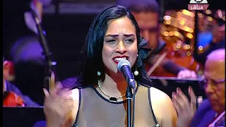 محمد الشرنوبى وامينة خيرت زى الهوا دندنها