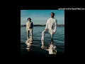 Ela - Natiruts (Sony Music Entertainment)