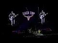 Zach Top ~ 14 There's The Sun (solo acoustic) ~ 11-14-2025 Live at Climate Pledge Arena, Seattle, WA