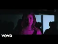 Download Lagu Audrey Mika - Pan!c (Official Video)