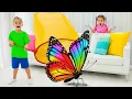 Download Lagu Chris catches Bugs at Home