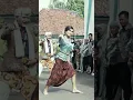 Download Lagu ADU MEKANIK!! Ki Lengser adu mencug sama Ambu #lengser #feedshorts #mapagpanganten