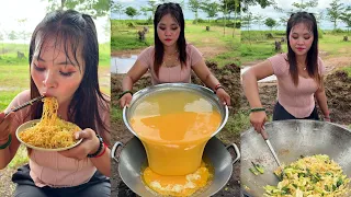 How to cooking fried eggs with noodle recipe