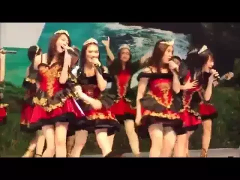 Download MP3 JKT48 - Idol no Ouja (Ratu Para Idola) GIIAS Surabaya (Grand City) [HD Fancam]
