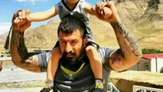 وحید مرادی و طوفان 