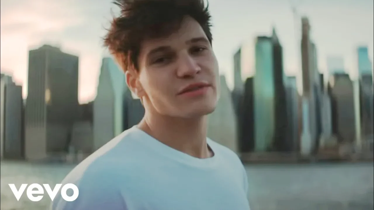 Wincent Weiss - Hier mit dir Wincent Weiss - Hier mit dir