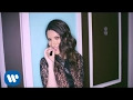 Video di Laura Pausini - Nella porta accanto (Official Video)