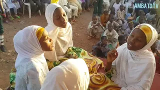 abin shaawa kalli yanda sayyadi hafiz abdallah yake yiwa matarsa sayyada murja liki akan mumbari