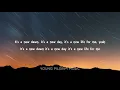 Nina Simone - Feeling Good (Lyrics)