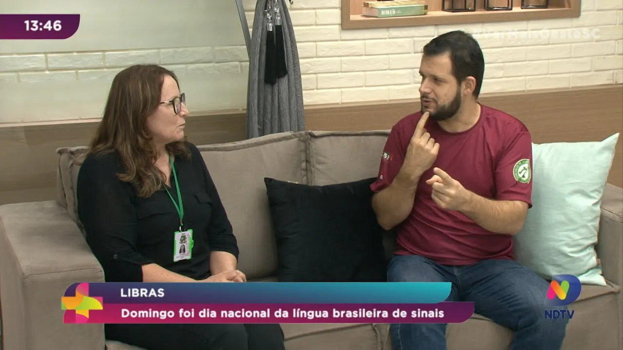 Domingo foi o Dia Nacional da Língua Brasileira de Sinais
