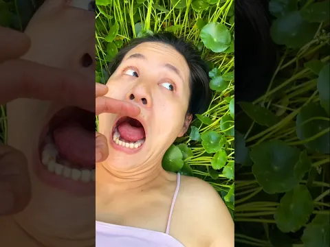 I was Terrified When I Saw The Scene Of The Brave Girl Surviving In The Forest