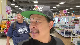 Welcome to the Aeon 1 Mall food court in Phnom Penh Cambodia - Repatriated