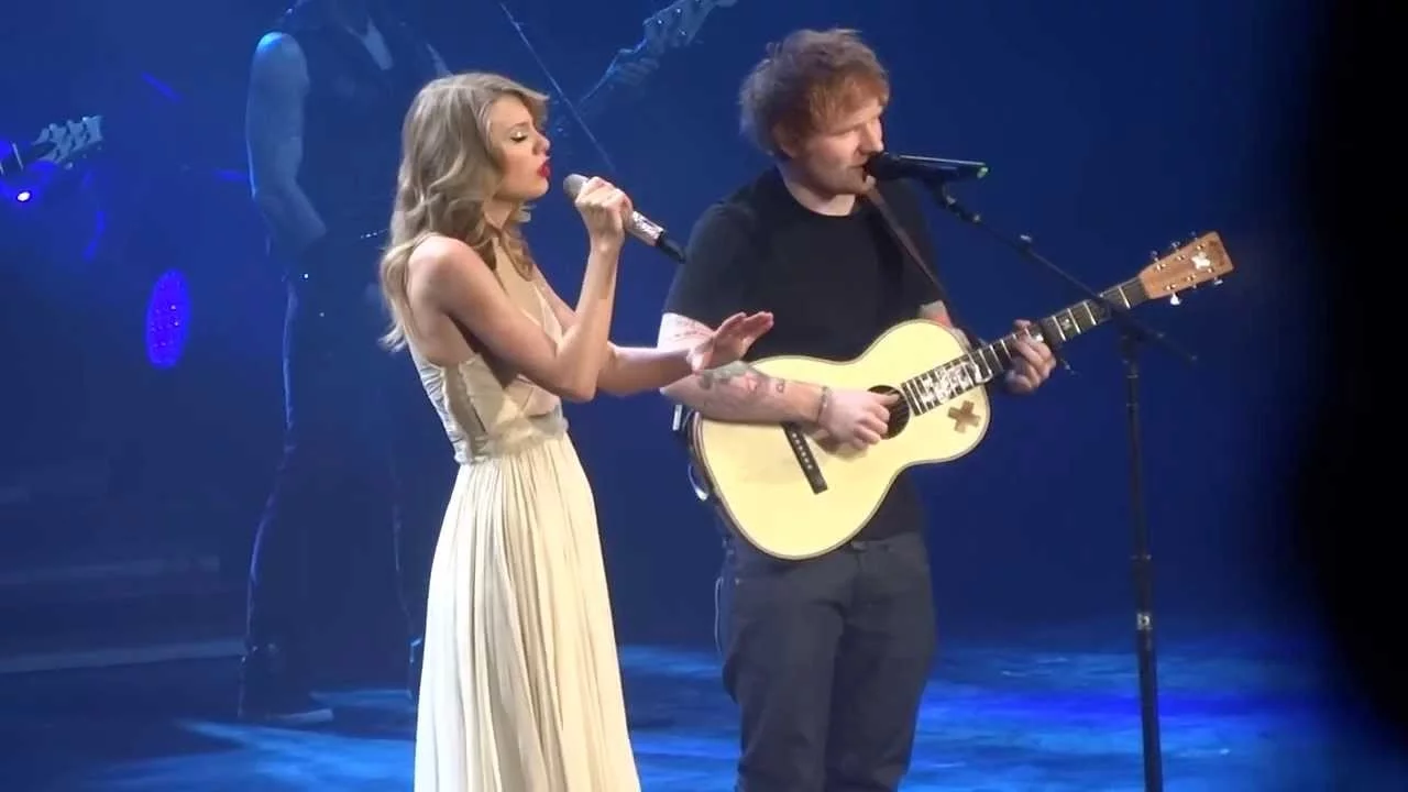 Taylor Swift Ft. Ed Sheeran - I See Fire (DVD The RED Tour) Bônus