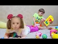 Download Lagu Anabella si Bogdan | Bogdan PLEACA de  ACASA  | Sketch de la Bogdan's Show