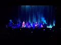 ROBERT PLANT & CHRISSIE HYNDE Bluebirds Over The Mountain Live London