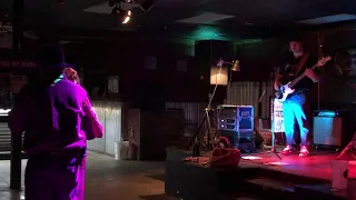 Amarillo by morning live at madame dahlias Farm Road 69 2 Nov 2019