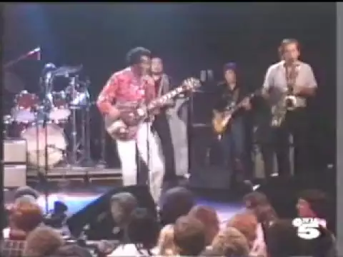 Download MP3 Let it Rock Chuck Berry Live at Roxy