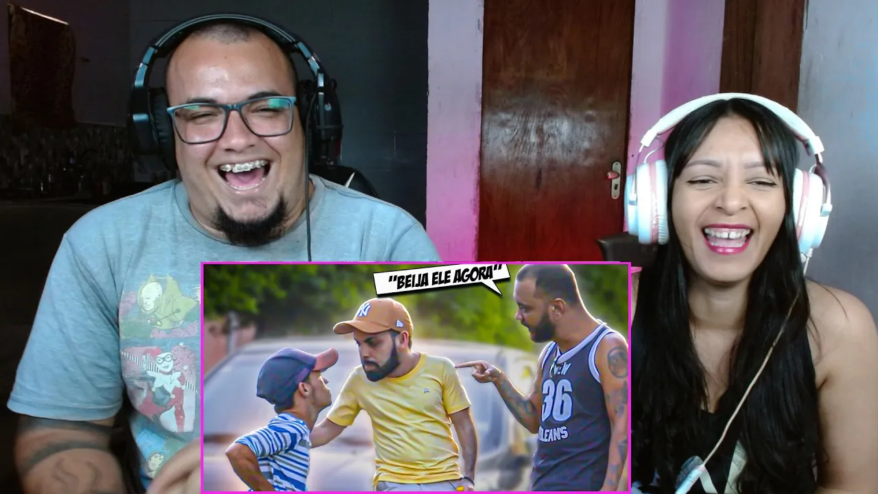 REAGINDO A DÁ UM BEIJO NELE OU VAI APANHAR! @TaGravandoo
