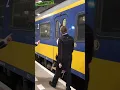 Download Lagu Wacht ff, ik bel je terug als mijn trein aankomt! #shorts