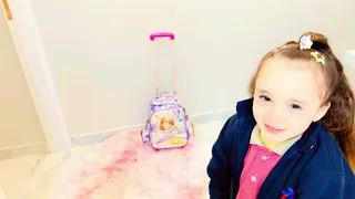 جيت من عند اختي علي ملا وشي بسبب          سمعها