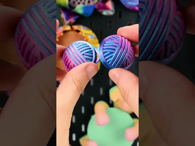 Yarn Ball: Container keychain video thumbnail