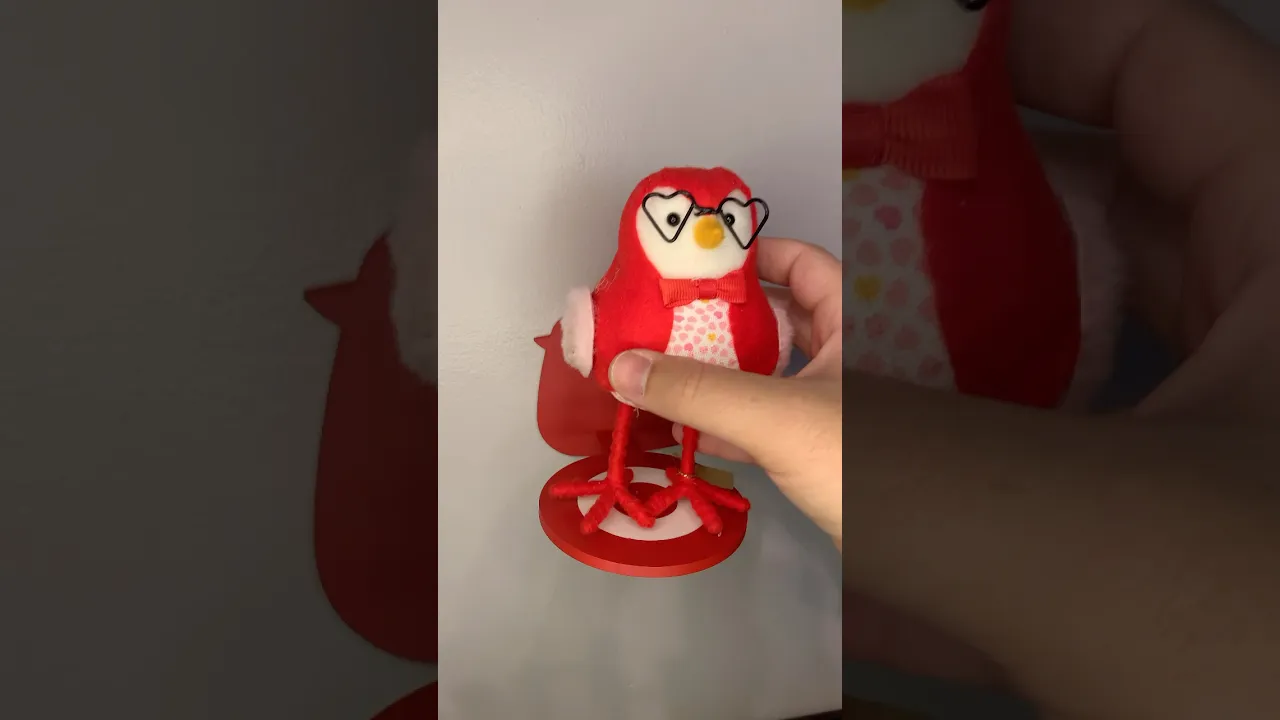 Target Bird Wall Mount Display video thumbnail