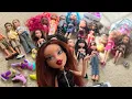 OPENING TWO HUGE BRATZ DOLL MYSTERY BOXES - 20 dolls thrift hauls