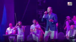 الآلاف يرددون مع راغب علامة مغرم يا ليل فى بداية حفله بـ موازين 