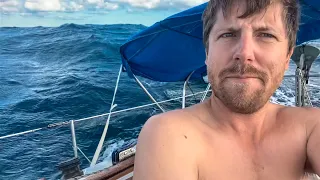 Broken spars 😳 4 days alone offshore 🌊 NYC to Carolina.